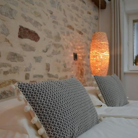 Vini Lodge Турню Екстериор снимка